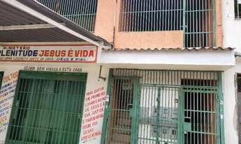 Imagem 2: Alugo apartamentos em frente ao supermercado Espírito Santo