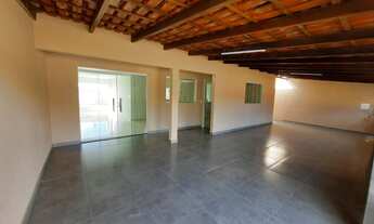 Imagem 7: Casa com 3 quartos toda reformada na Etapa D Valparaiso 1 próximo ao posto de saúde