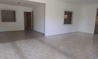 Imagem 3: Alugo casa no Parque Piauí 4 quartos 2 banheiros