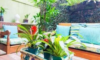 Imagem 6: Casa à venda em São Conrado, 5 quartos, 4 suítes, área verde e vista para o Morro Dois Irm