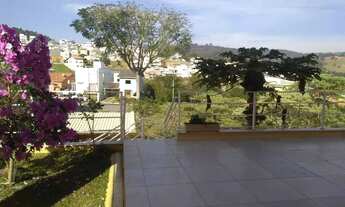 Imagem 5: Sobrado para aluguel e venda tem 380 metros quadrados com 4 quartos