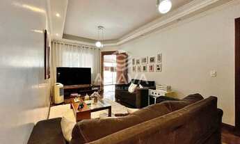 Imagem 3: Casa com 5 Quartos à Venda - 200m² - São João Batista, próximo à Avenida Dom Pedro I