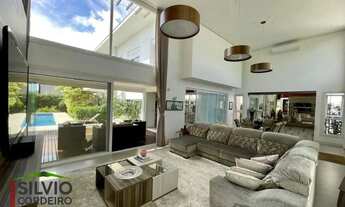 Imagem 4: Seu novo lar na Lagoa da Conceição - Casa com 03 dormitórios, sendo 02 suítes