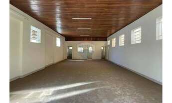 Imagem 3: Salão comercial com ótima localização