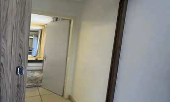 Imagem 4: 2037 - Apartamento com 1 quarto,Mobiliado, 1 vaga de garagem, à venda 55m² por R$ 320.000