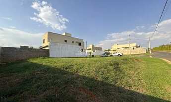 Imagem 3: Oportunidade Jardins Capri com 415,44 m² - Quitado R$ 340.000,00