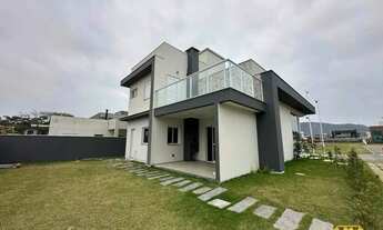 Imagem 4: Casa em condomínio disponível para aluguel próximo a Rio Vermelho, Florianópolis, SC