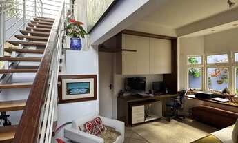 Imagem 2: Casa estilo descolada, pé direito duplo, dando o charme aos ambientes