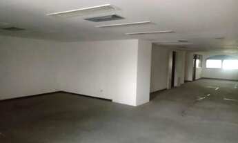 Imagem 2: Centro Empresarial: 695m² com Vista Panorâmica e 5Vagas no Centro do Rio!