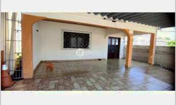 Imagem 2: Térrea para venda com 206 metros quadrados com 3 quartos em Loteamento Santa Luzia - Rio B