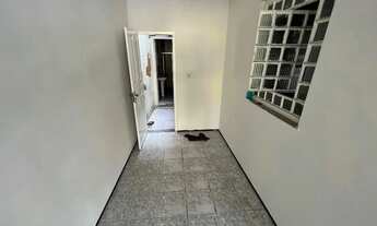 Imagem 3: Casa com 2 dormitórios para alugar, 90 m² por R$ 1.468,68/mês - Montese - Fortaleza/CE