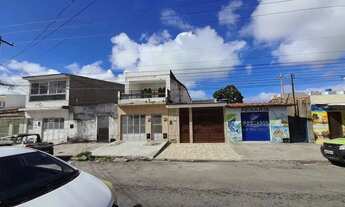 Imagem 5: Imóvel CASA COM PRIMEIRO para venda com 230 metros quadrados com 5 quartos em Pajuçara - M