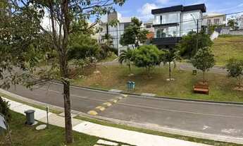 Imagem 2: Casa a venda em Alphaville Litoral Norte 2 com 4 suites piscina e área gourmet nova