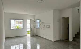 Imagem 4: Oportunidade - Casa Sobrado - Jardim Santa Júlia - 3 Dormitórios - 145,60m²