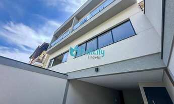 Imagem: Sobrado NOVO com 3 suítes, 4 vagas, 210m2