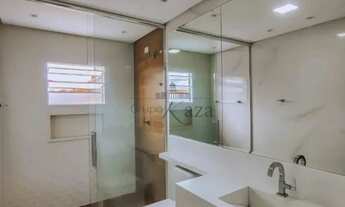 Imagem 7: Oportunidade - Casa Sobrado - Residencial União - 4 Dormitórios - 270m²