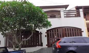 Imagem: Sobrado Vila Galvão com edícula