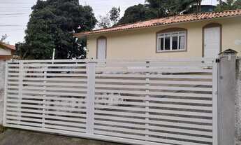 Imagem: Alugo casa a 100 metros da Praia!