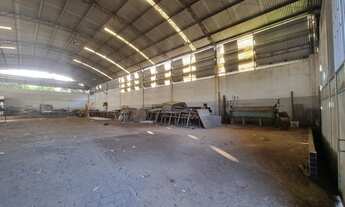 Imagem 5: Galpão com 800m², 1 escritório de 20 m² + vestiário c/ chuveiros