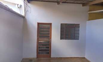 Imagem 2: Casa com 1 dormitório para alugar, 40 m² por R$ 650/mês - Vila Redenção - Goiânia/GO