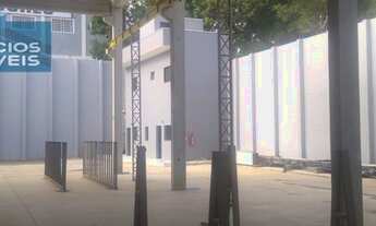 Imagem 3: Galpão industrial para venda ou locação, tem 557 m², com 1 apto de 1 quarto