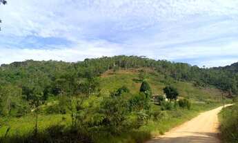 Imagem: Aproveite a tranquilidade do campo compre