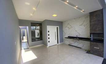 Imagem: BELÍSSIMA CASA 3/4 NO SETOR SANTOS DUMONT