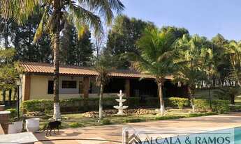 Imagem 2: Sítio para venda possui 26.700 m² de área total