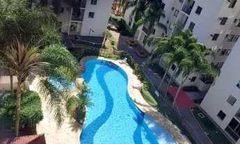 Imagem 6: Apartamento Espaçoso de 2 Quartos em Localização Privilegiada