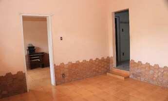 Imagem 5: Casa de 2 andares em Belmiro Braga (MG) - pertinho da praça central