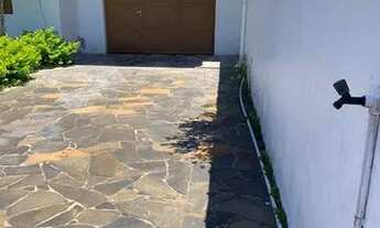 Imagem 5: Casa com 2 Quartos à Venda no bairro Niterói com 200m²