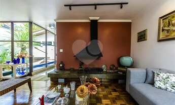 Imagem 4: CASA A VENDA COM 250 M², 3 DORMITÓRIOS, 2 SUÍTES, 4 VAGAS NA VILA CLEMENTINO/SP