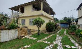 Imagem: Casarão em Itaguaí com 03 Quartos com