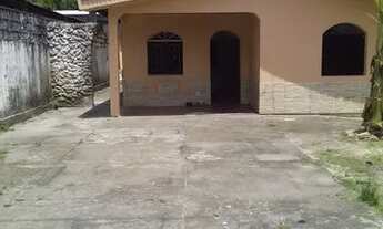 Imagem: Casa com 2 quartos garagem para 2 carros