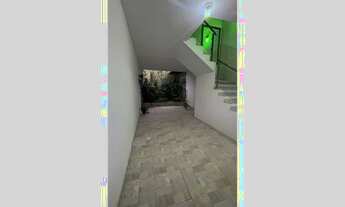 Imagem 2: Casa para alugar em Centro de 227.81m² com 3 Quartos, 1 Suite e 2 Garagens