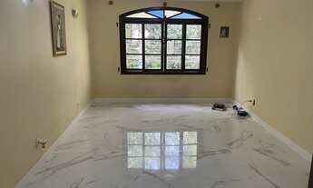 Imagem 2: Sobrado com 129 m² com 2 quartos, lavabo e 3 vagas