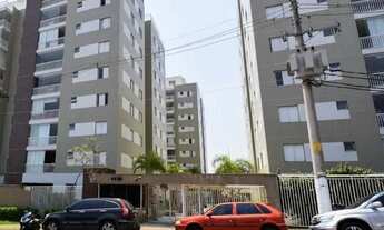 Imagem 2: Apartamento Espaçoso com 3 Dormitórios, Suíte e 2 Vagas de Garagem em Condomínio com Lazer