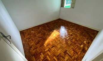 Imagem 4: Casa assobradada com 1 dormitório, sala, cozinha, área de serviço