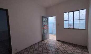 Imagem: Olha esta casa na Rua Seabra Sobrinho 124