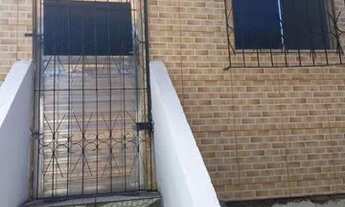 Imagem: ALUGO casa com 02/4 e 01 suite R$700