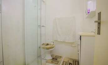 Imagem 3: Em andar alto, iluminado e tranquilo em edifício super bem localizado ao lado da Santa Cas