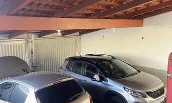 Imagem 2: LZ07 VENDO CASA SETOR COIMBRA