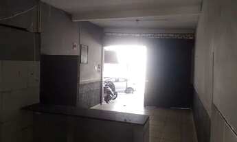 Imagem 2: Loja comercial na Estr. do Cabuçu 2047 em frente academia Flávia Torres. 60 m2 (4x14)