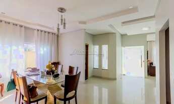 Imagem 6: Casa à venda 3 Quartos, 3 Suites, 4 Vagas, 404M², Jardins Lisboa, Goiânia - GO