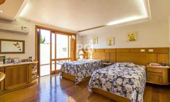 Imagem 2: Casa para Venda - 300m², 3 dormitórios, 6 vagas - Chácara das Pedras