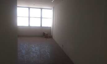 Imagem 2: SALA COMERCIAL COM 42 M2 NO ED ITAMARATY