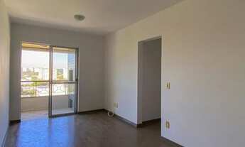 Imagem 2: Apartamento 2 dormitórios, com vaga de garagem na Avenida Cavalhada