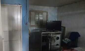 Imagem 5: Casa barbada Casa com 1 dormitório