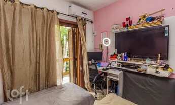 Imagem 4: PORTO ALEGRE - Casa Padrão - Vila Nova