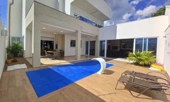 Imagem: Casa de alto padrão em bairro nobre